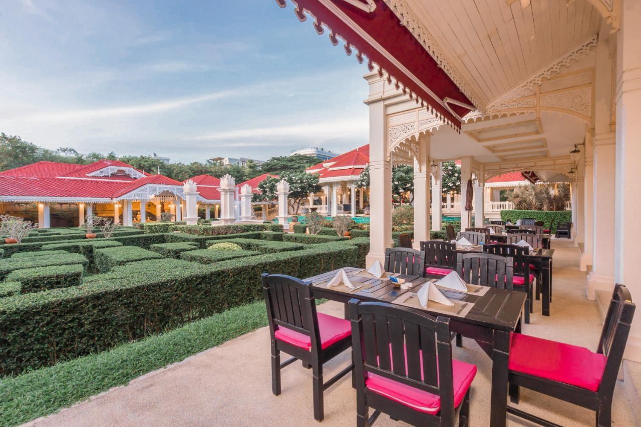 Wora Bura Hua Hin Resort & Spa Luaran gambar The Royal Barai
